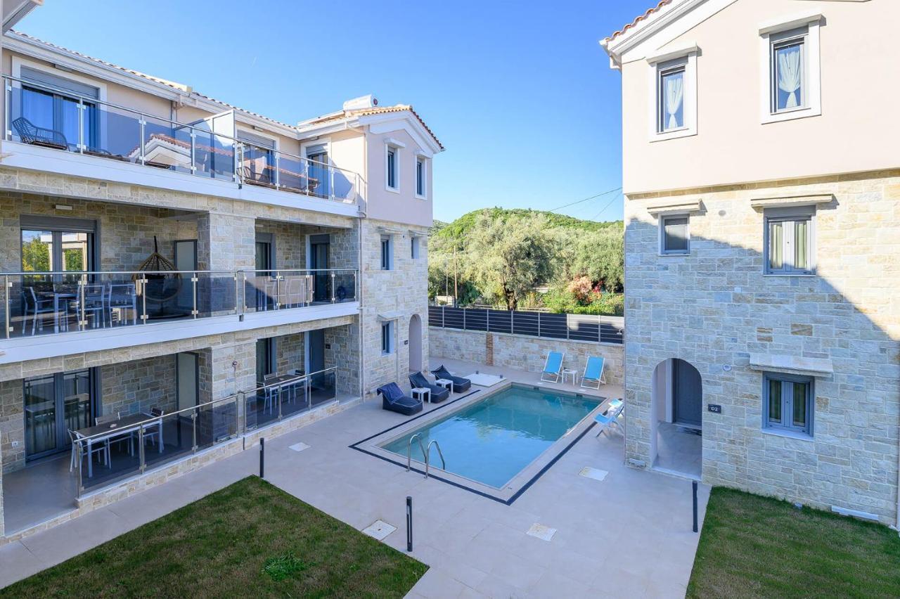 Momento Luxury Apartments Walking Distance From The Beach Никиана Экстерьер фото
